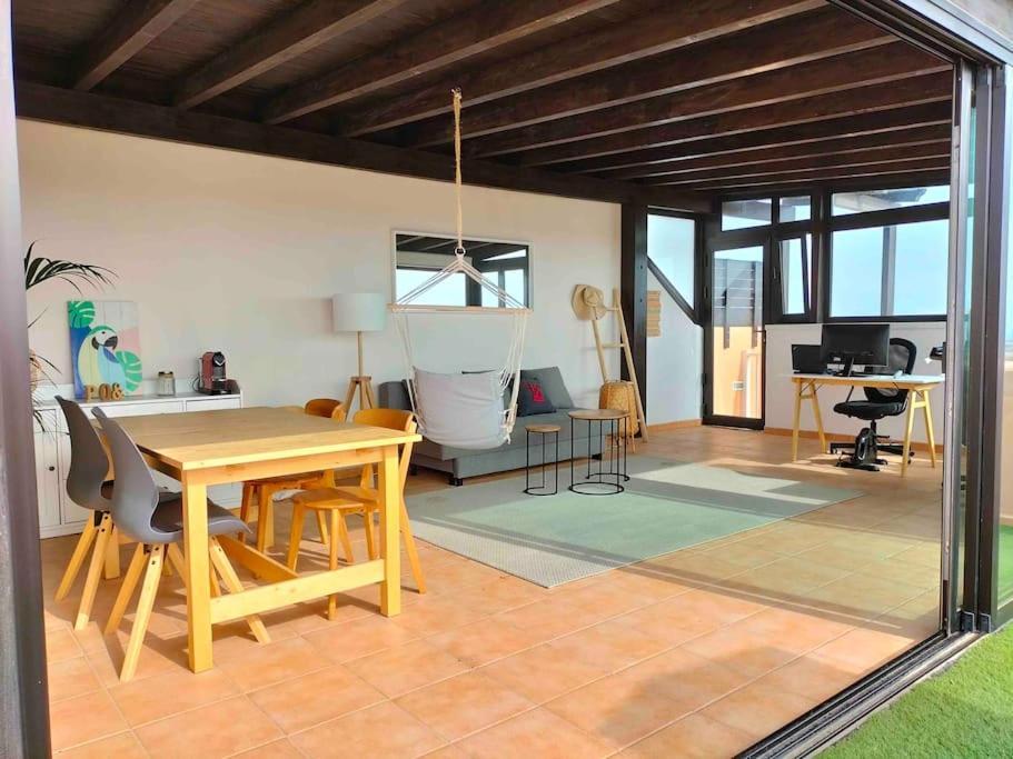 Oceanview Retreat Corralejo Apartment Exterior photo